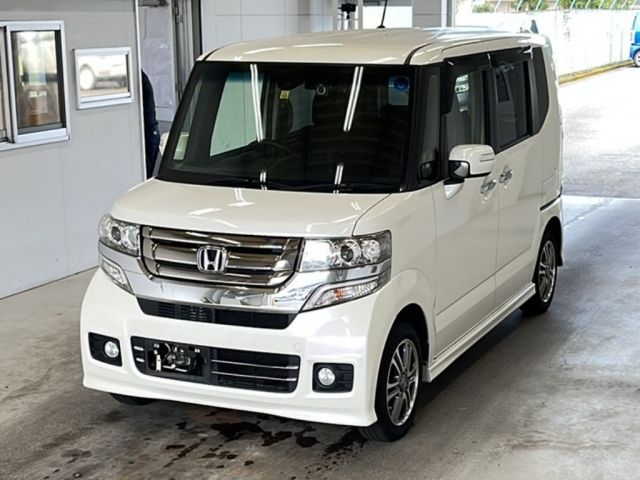 3104 Honda N box JF1 2015 г. (KCAA Minami Kyushu)